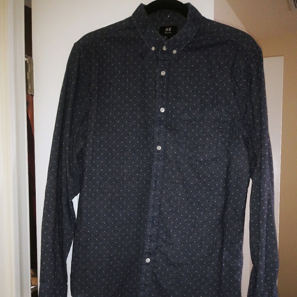 H&M button down shirt